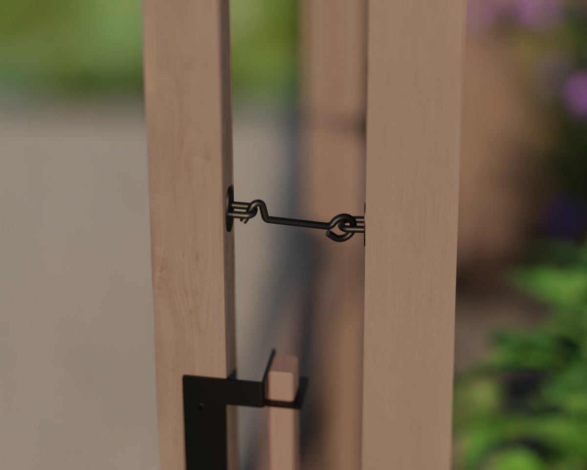 Natura® Cedar Greenhouse - Door lock